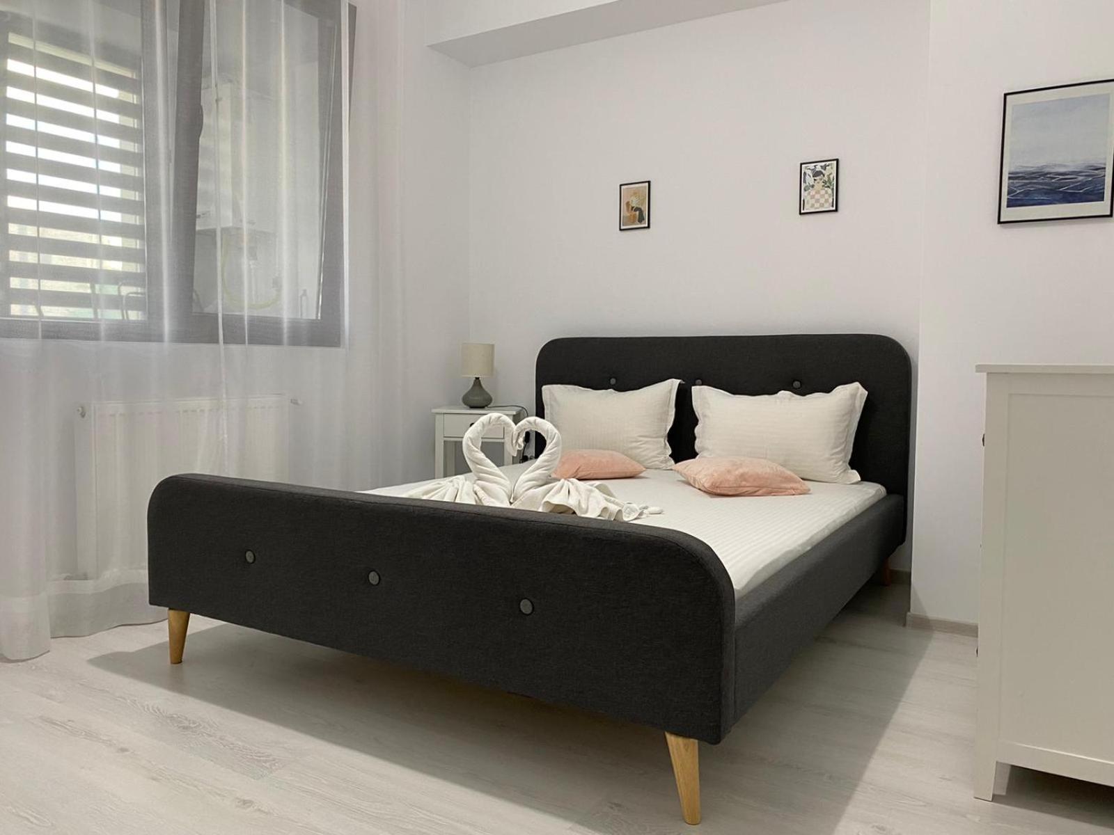 Luxury Lazar Towers Palas Mall Area Iasi Buitenkant foto